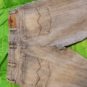 Wrangler straight fit flex jeans
